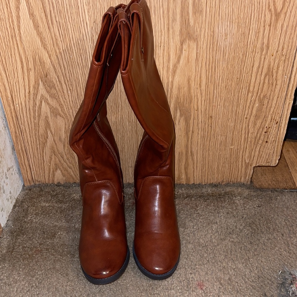 True Craft Boots - Picture 2 of 8